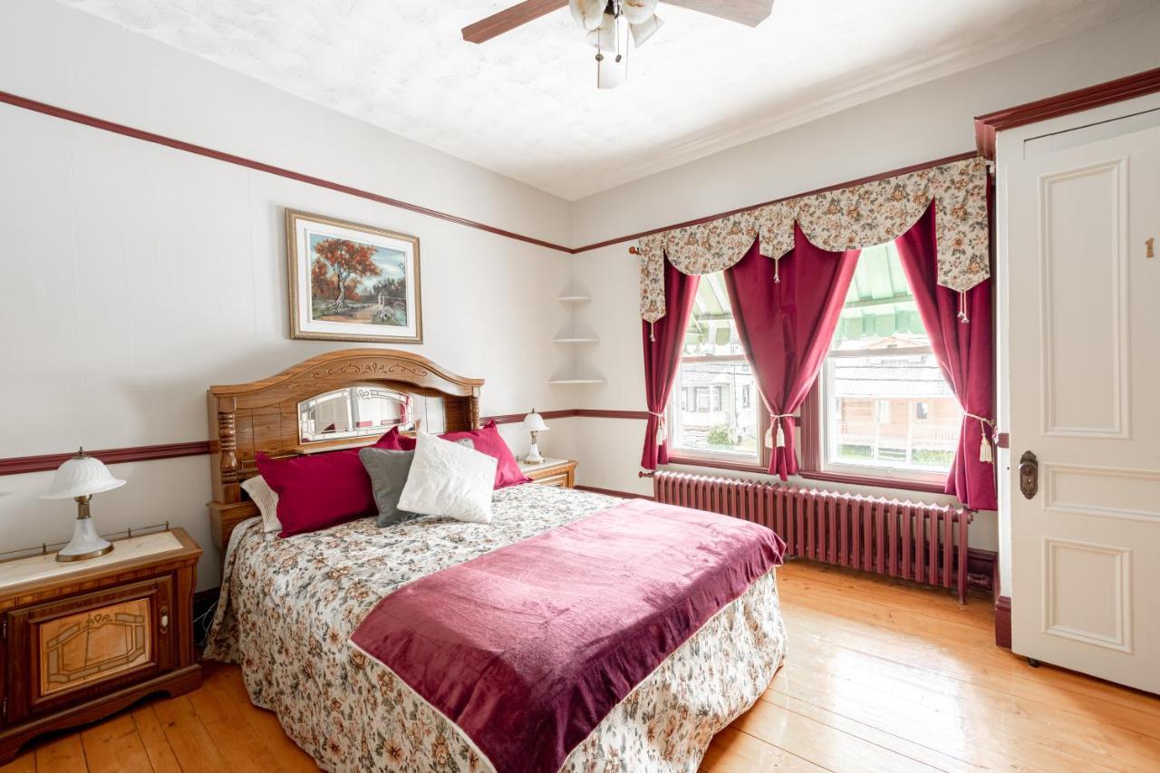 Bed and Breakfast Chez L'Doc Saint-Prosper Экстерьер фото